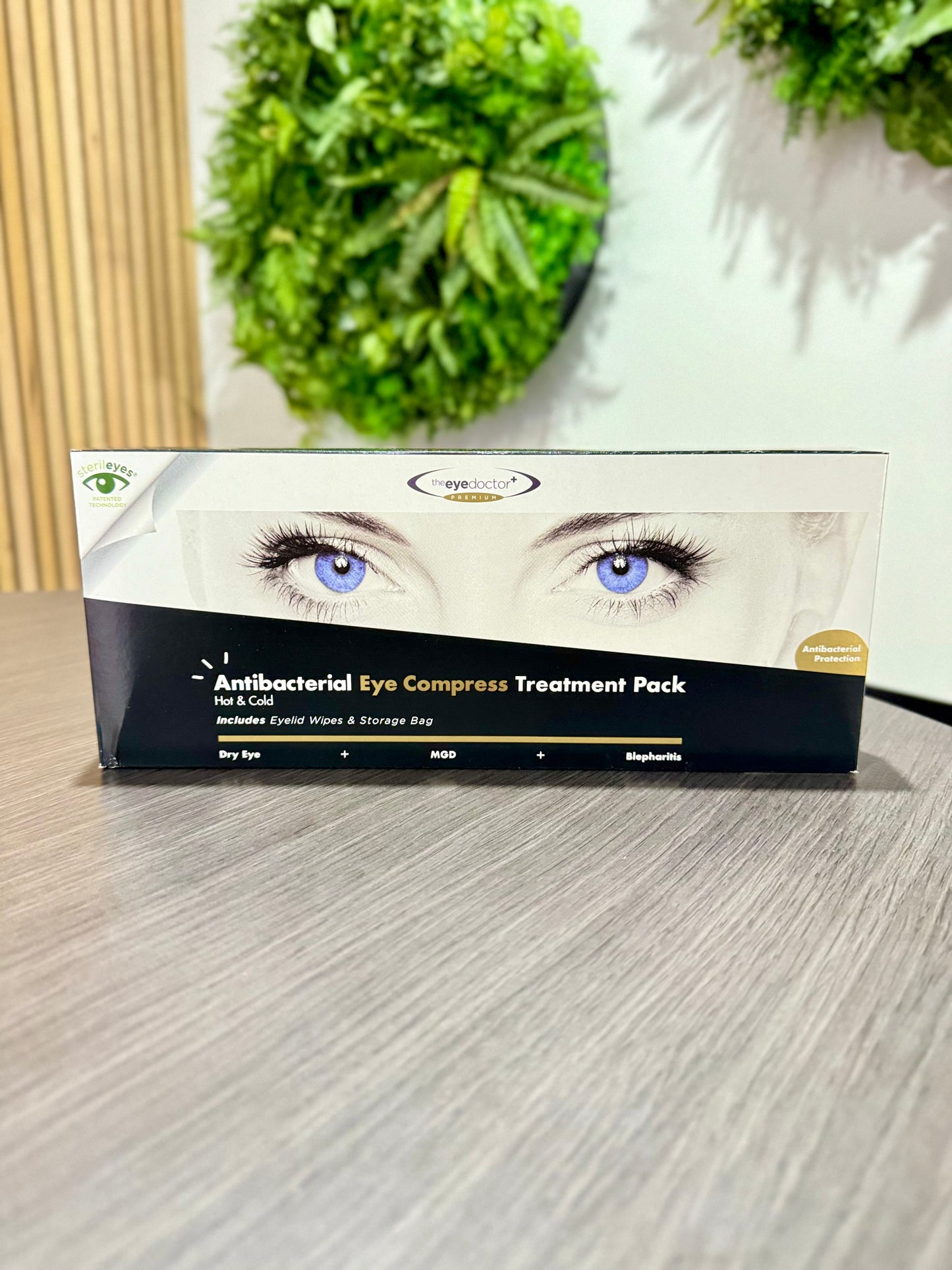 The Eye Doctor+ Hot and Cold Mask